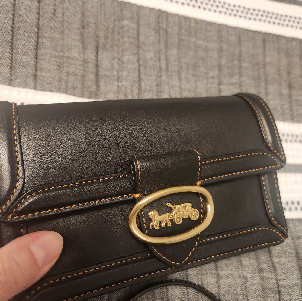 Coach Riley Crossbody bag❤️ - Picture 7 of 13